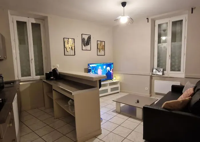 Cosy Proche De Toutes Commodites